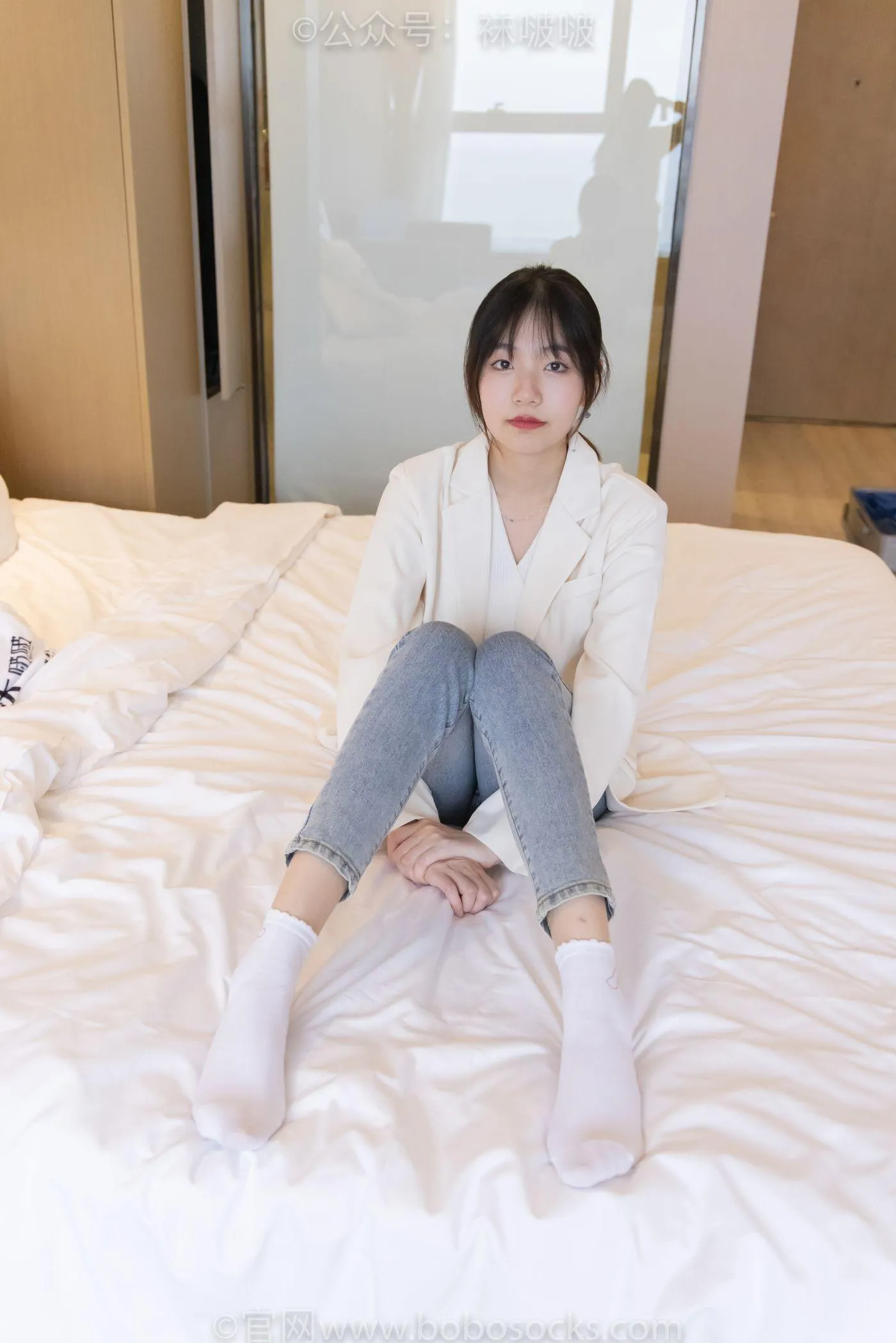 [BoBoSocks袜啵啵]NO.050 小甜豆-高跟长靴、白棉袜 [175P]插图4
